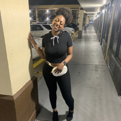 Charone Cozart👑✨