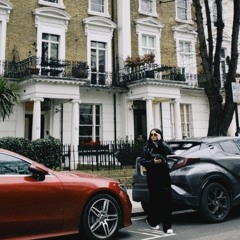Zoya Khan