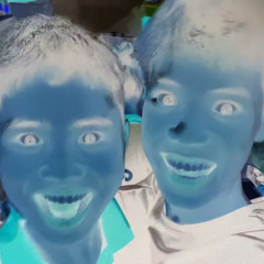 bố của các con đâyy