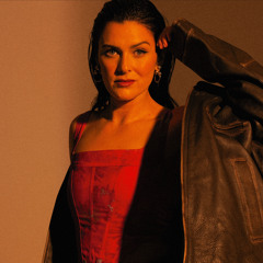 Lily McKenzie