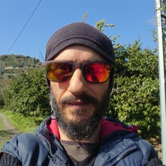 1977, Quentin Dujardin