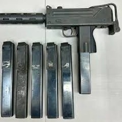 MAC10