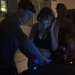 Zara ellie