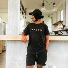 Viyone Jay