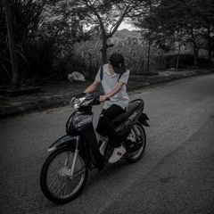 Hoàng Trần