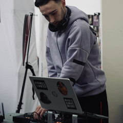ET8DJ