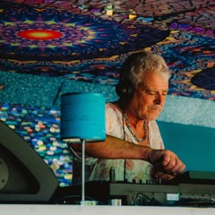 THE COLONEL/THE WALLOP WIZARDS