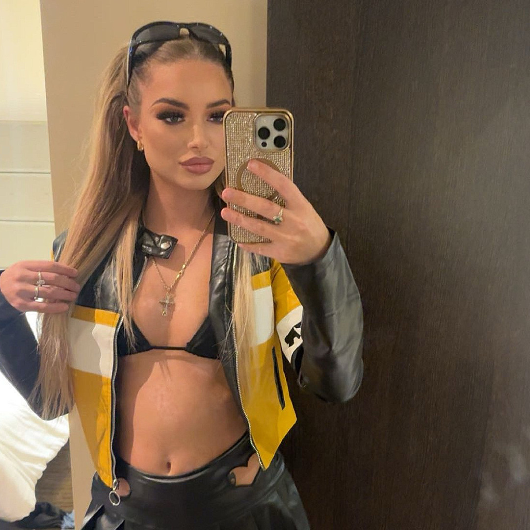 Rossiya voleybolchilarining erotik fotosuratlari