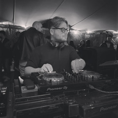 DJ MINO CARESSA