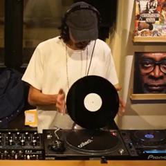 romelus Corner - DJ NÄSSLA