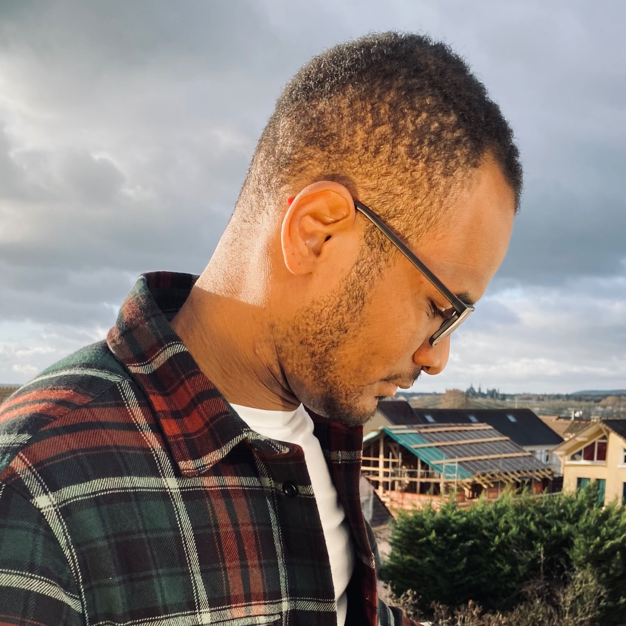 AYRLOMUSIC