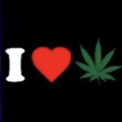 <3