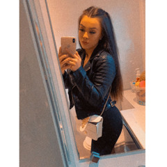 Caitlin Larkins