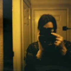 𝚊𝚗𝚗𝚒𝚎 𓆩♡𓆪