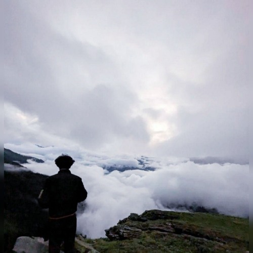 That ain't hip hop(feat. Frank Yola)