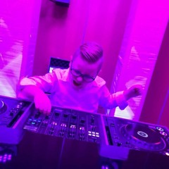 Audioholic sets