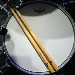 Denny And The Dagrons