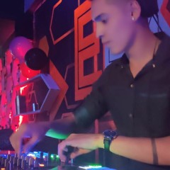 DJ NETZAR FERNANDEZ