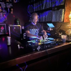Househeadspeakz