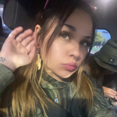 abby😴 (smokinthrax_ on ig)
