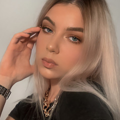 Dana Gladciuc