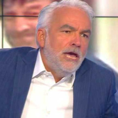 𝑃 𝑒́ 𝑑 𝑖 𝑙 𝑢 𝑣