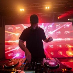 Magnitude/Kritical Frequency (AUS)