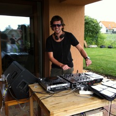 DJ Karloss
