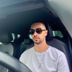 Niels Van der Voorde