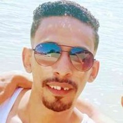 مصطفي اسماعيل