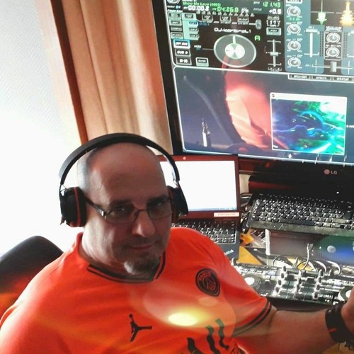 DJ VIER  MIX 2022’s avatar