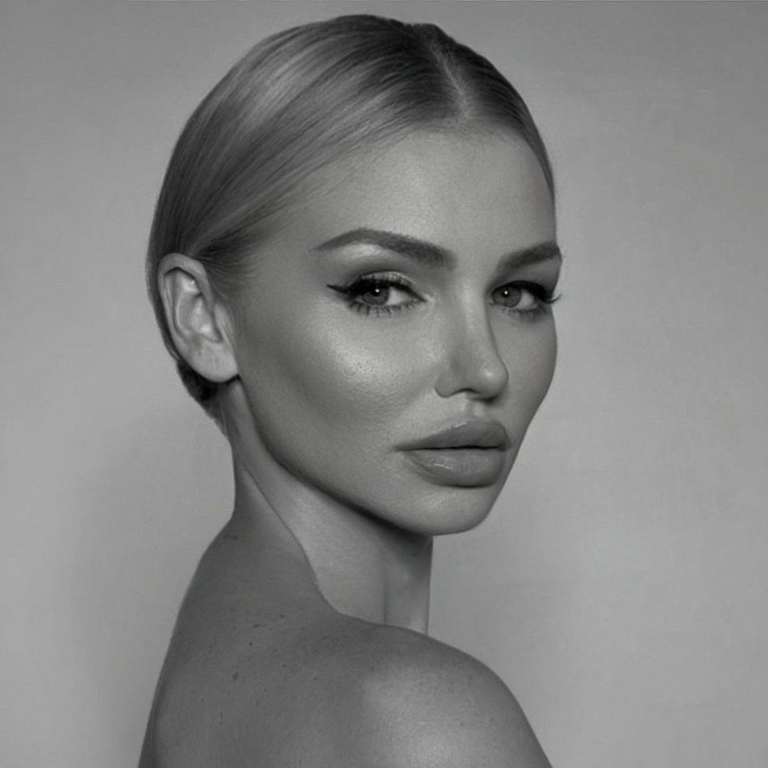 Casey Kiss’s avatar