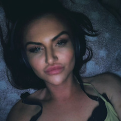 Danielle Louise