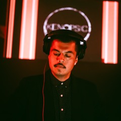 Michael Chacón
