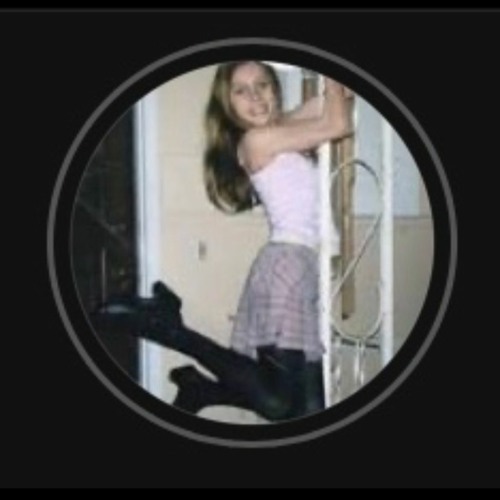 Olivia Karabacek’s avatar