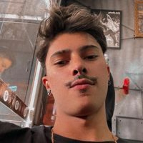Lucas Cruz’s avatar