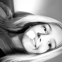 Katie king🎧