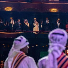 دائمًا تهانِـي .