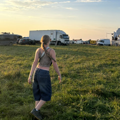Mia travaillé