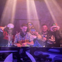 Dj Keep Circling