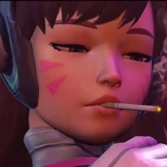 Julia (D.Va)