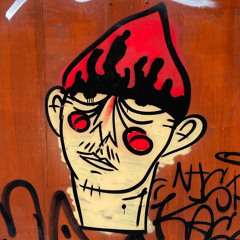 yuckyknee
