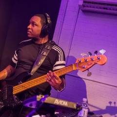 Tyrell Gibson (Roscoe Music)