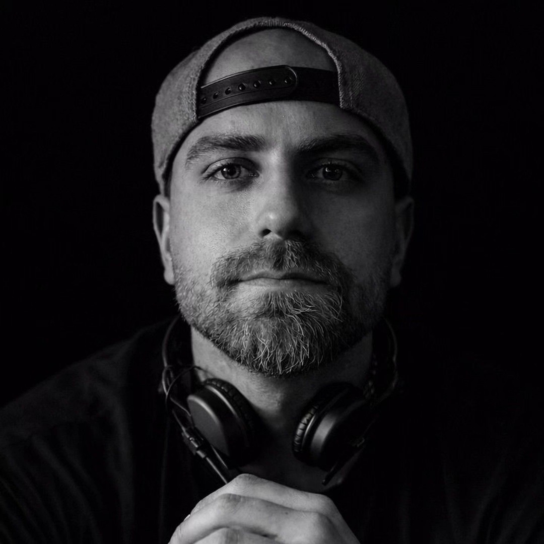 Stream Javier McPhillips music | Listen to songs, albums