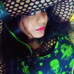 Tripataka_Carrin 👽