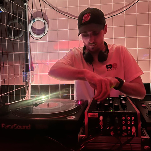 Delphi Dubz Vinyl Mixes
