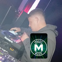 Máccy - music