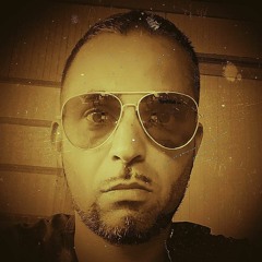 Alex EmmE