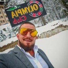 Валери Генков