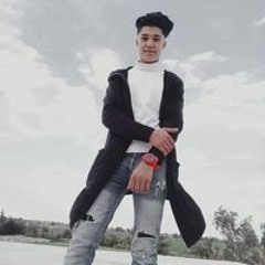 عايش بدون قلب 💔🥲🥺